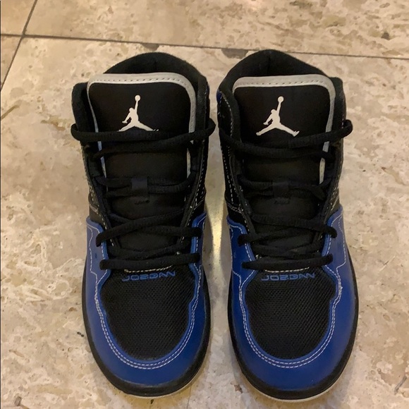 Jordan’s in Great Condition - Picture 2 of 9